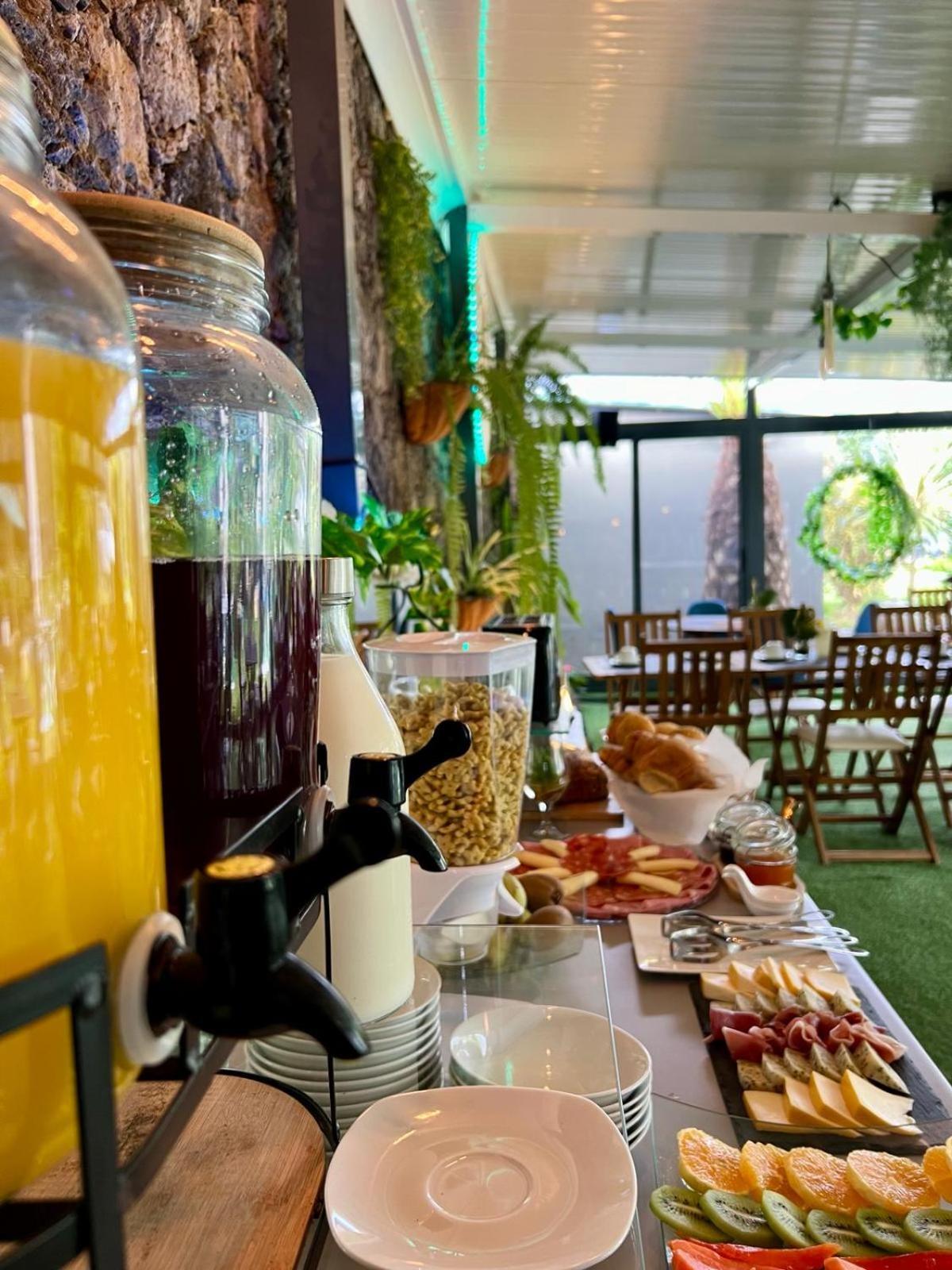 Casa Caloura Passion Deluxe Accommodation & Spa ラゴア エクステリア 写真