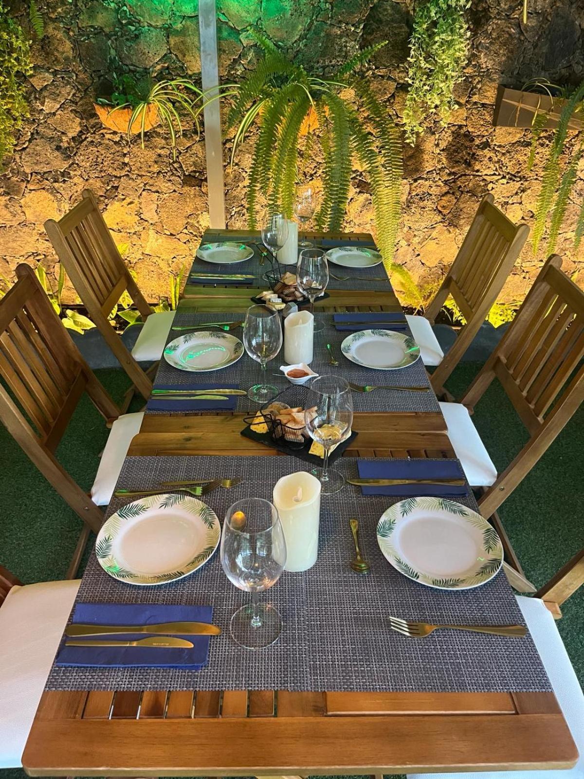 Casa Caloura Passion Deluxe Accommodation & Spa ラゴア エクステリア 写真