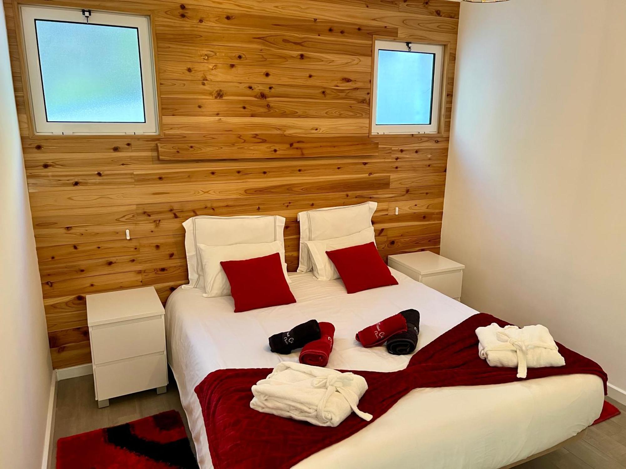 Casa Caloura Passion Deluxe Accommodation & Spa ラゴア エクステリア 写真